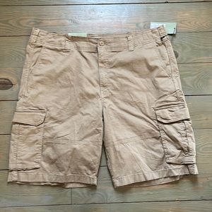 Men’s Size 42 Goodfellow & Co Cargo Shorts- Tan